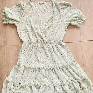 Cute dress